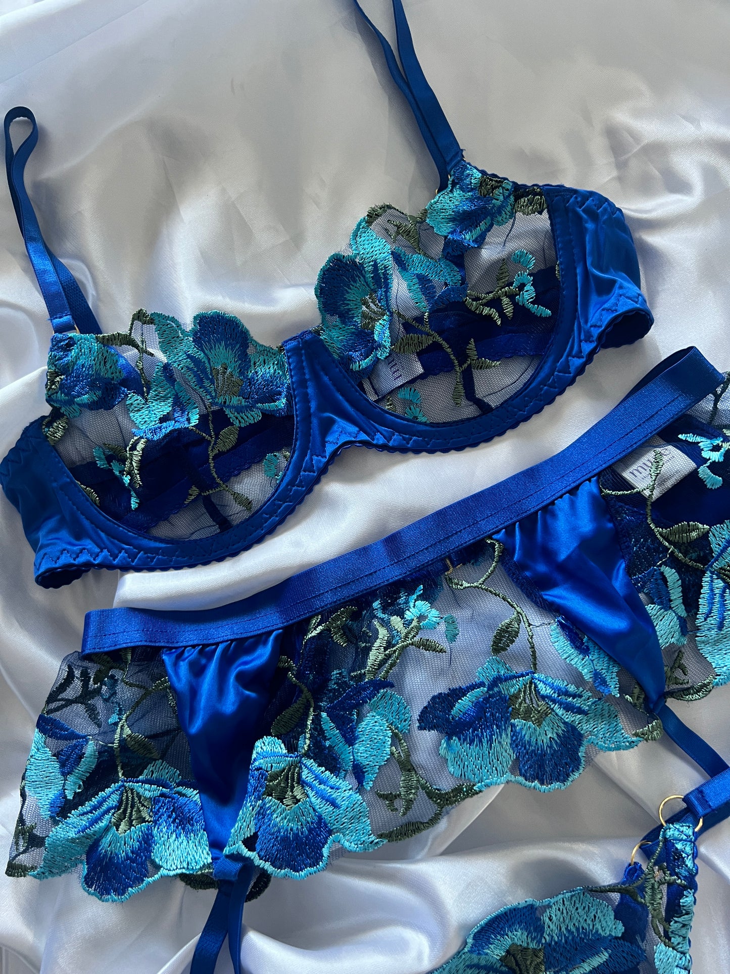 Azure Wave Set - October